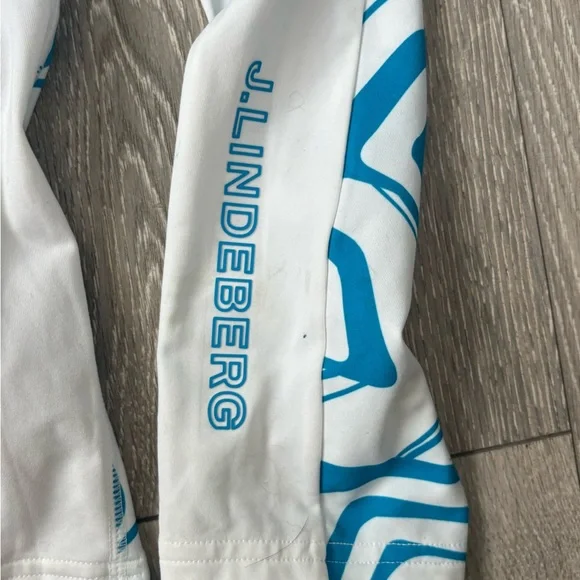 J.Lindeberg Women’s Aqua and White Longsleeve Golf Shirt - Picture 5 of 5